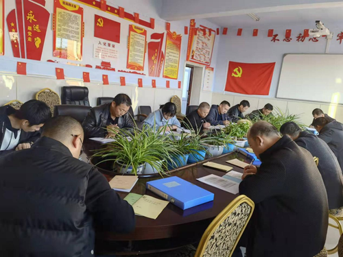 十中学习十九届六中全会.png