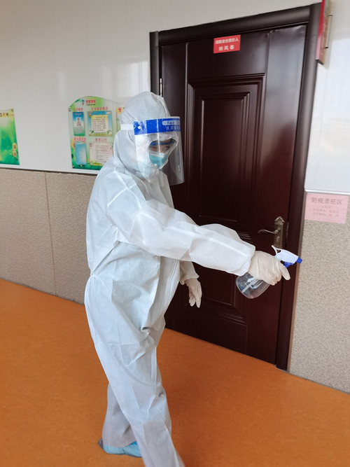 通榆县培智学校开展疫情防控应急演练 筑牢校园安全防疫城墙IMG_20210903_152439.jpg