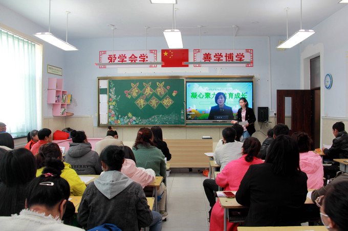 2023年4月7日家长会 (10)_副本.jpg