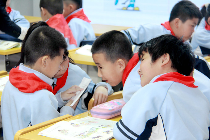 2023年4月25日 082850通榆县明德小学校“三备三上”大单元教学校本教研展示课暨通榆县明德小学校科研汇报课活动 (61)_副本.jpg