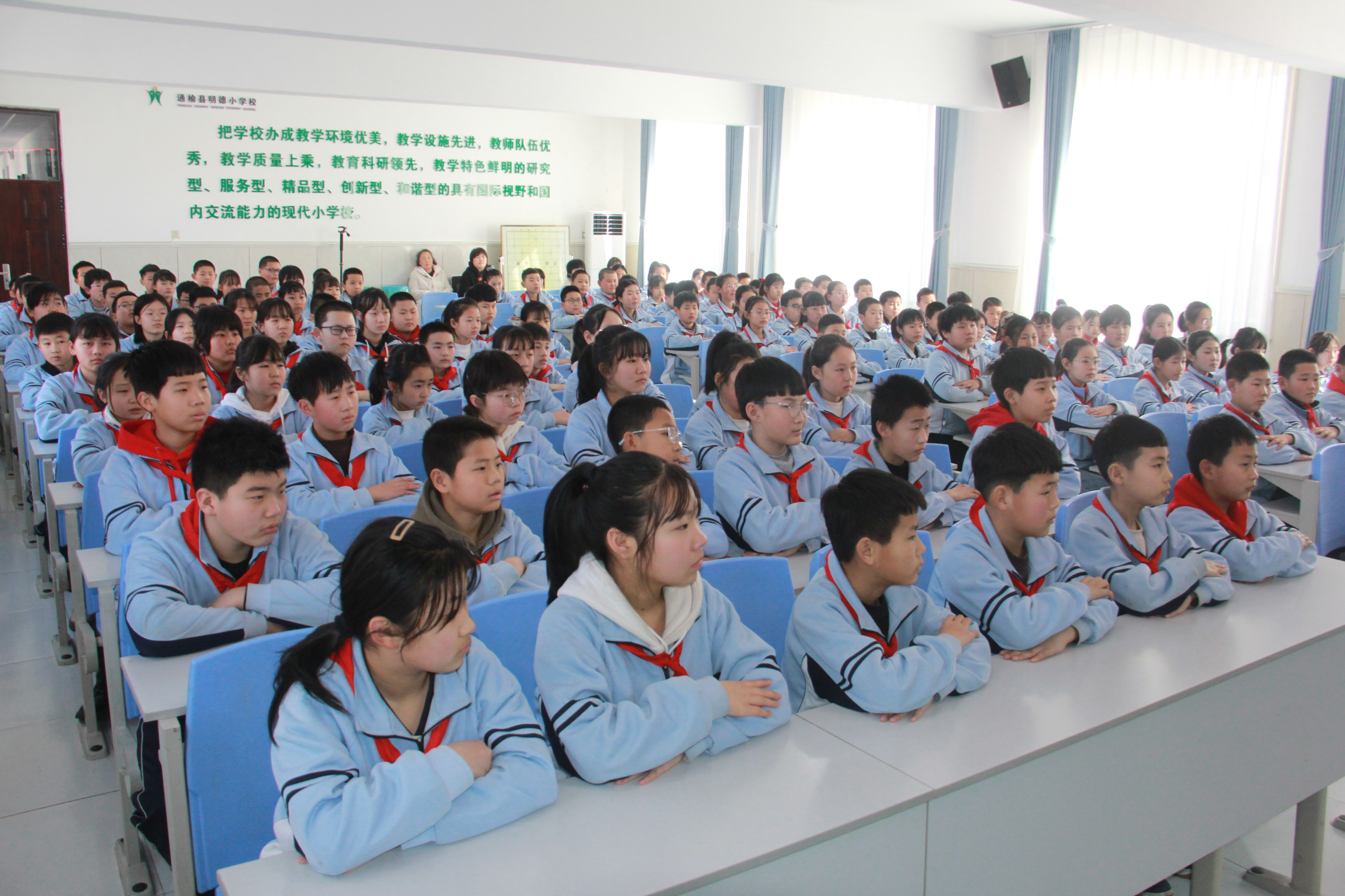 法治副校长进校园1 (27).jpg