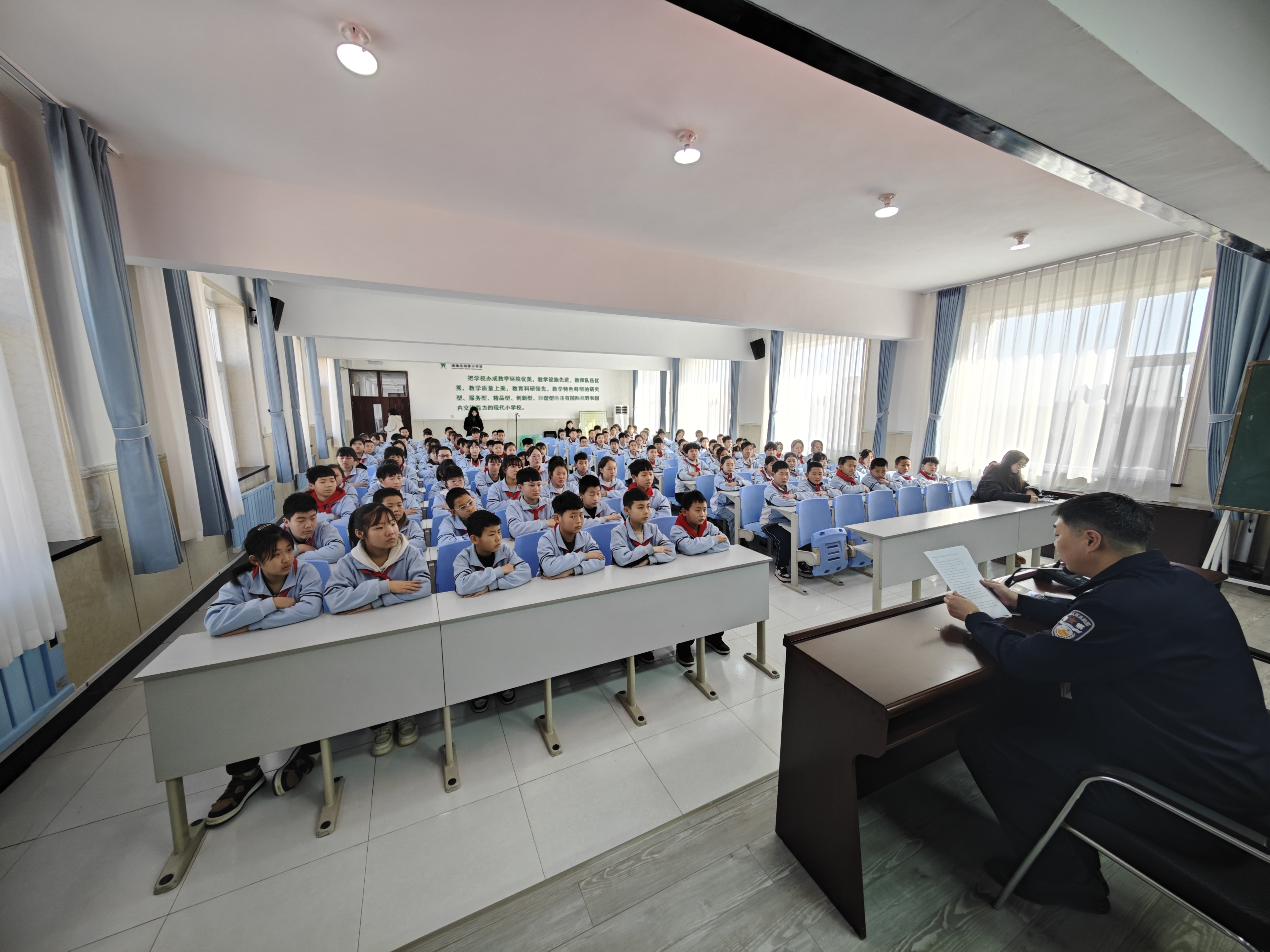 法治副校长进校园1 (55).jpg