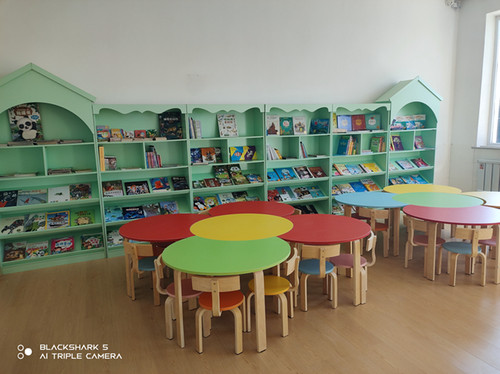 少儿图书阅览室.jpg